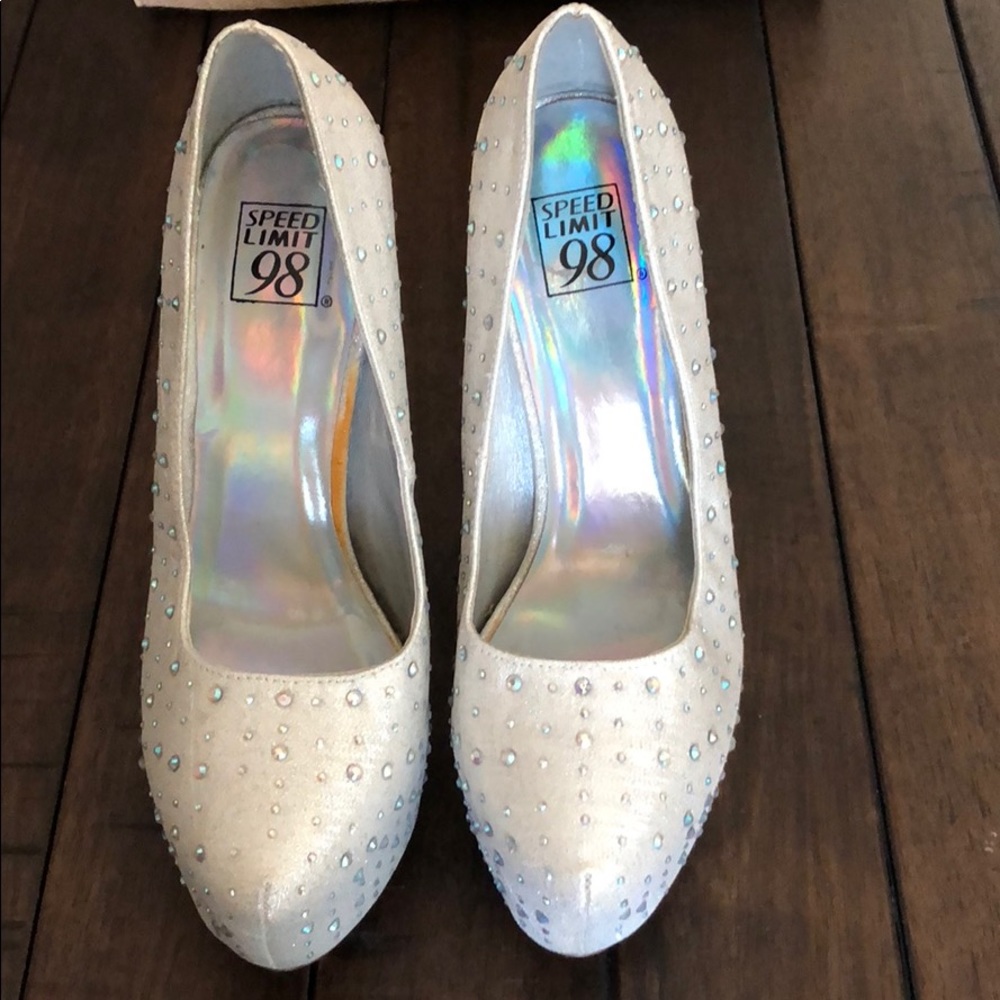 Women’s platform heels